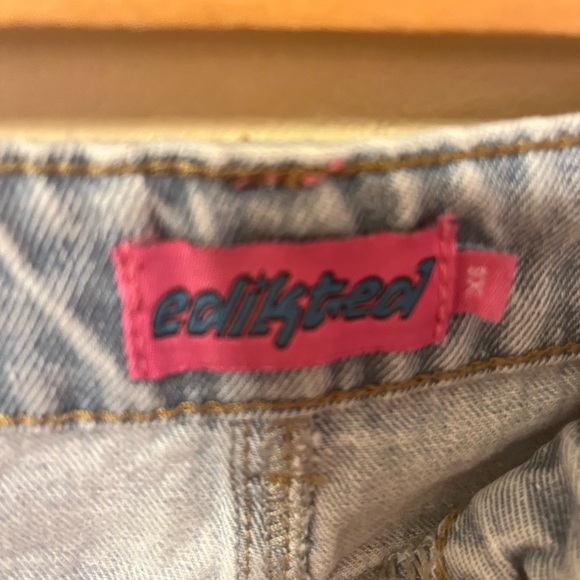 Edikted Light Blue Kids Jeans - Picture 2 of 6